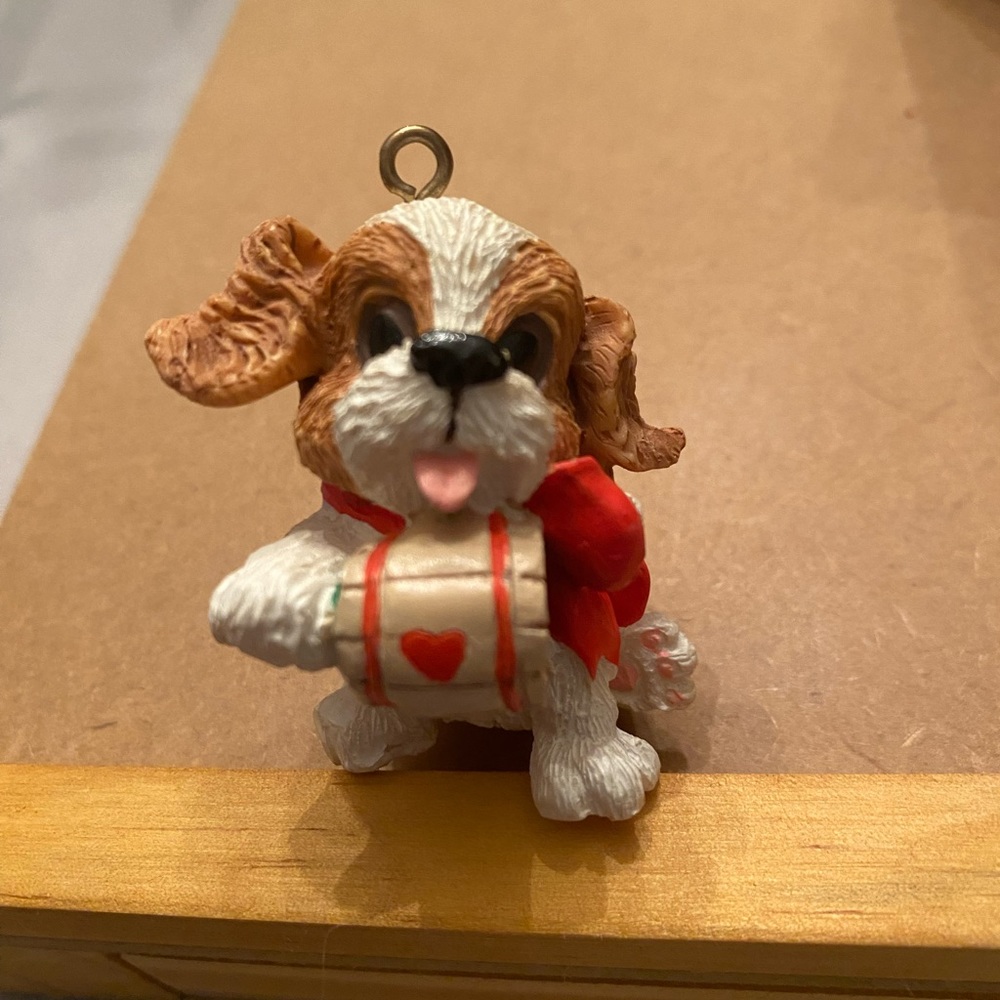 Vintage Carlton Cards St Bernard puppy ornament - Picture 3 of 3
